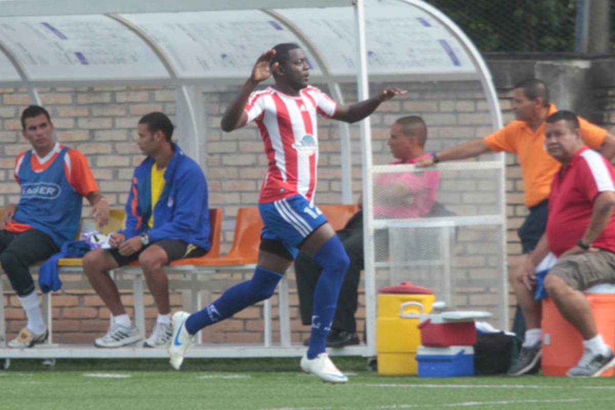 Atlético Municipal y Jaguares dieron espectáculo.