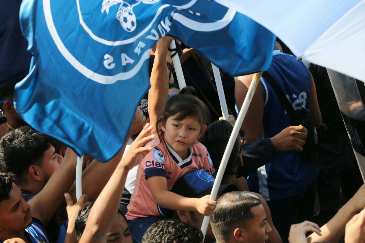 Bellezas, dolor, carnitas y personajes en el título 20 de Motagua en Honduras