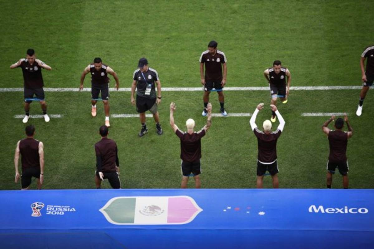 Las curiosidades que se vieron en el entreno de Brasil y México previo a la batalla