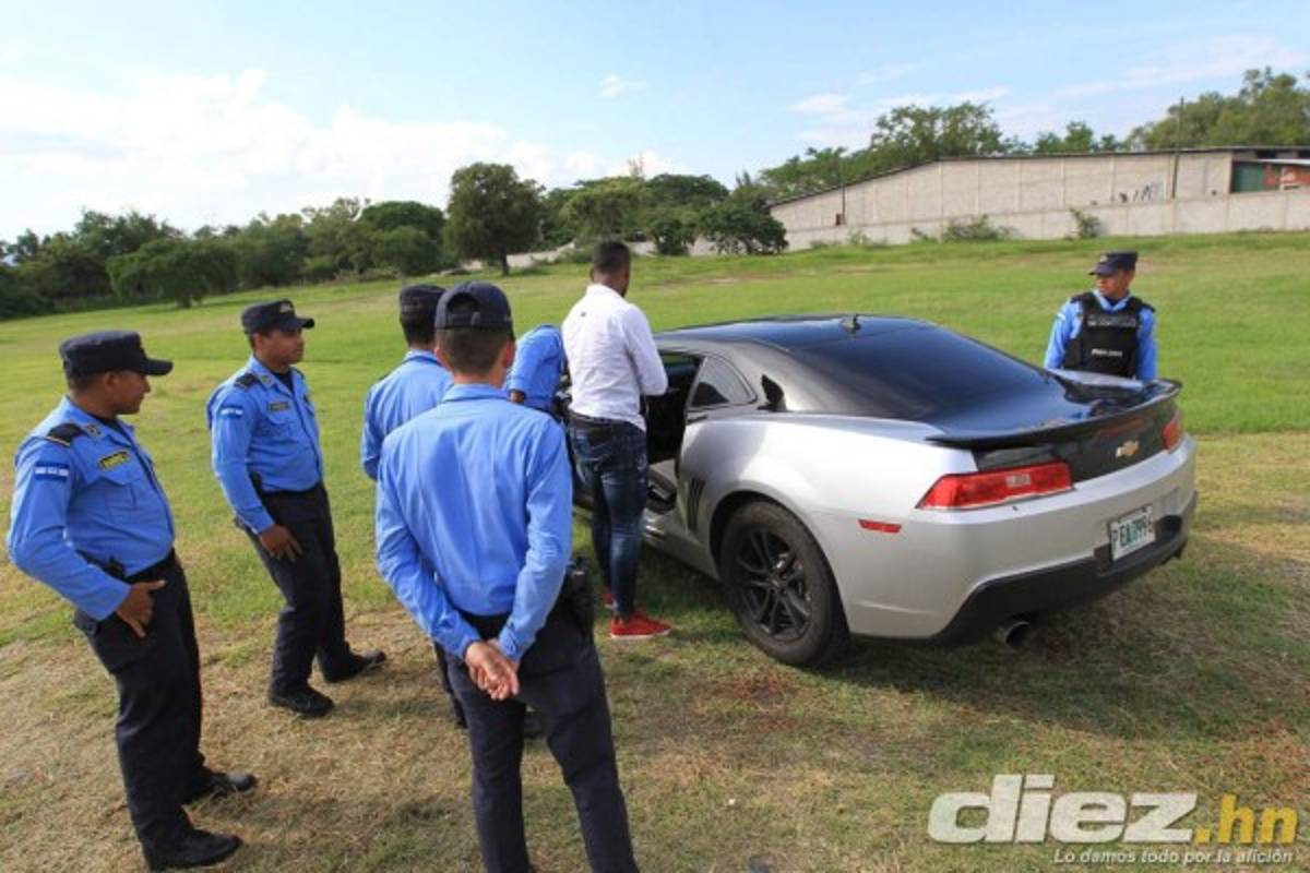 No se vio en TV: La mujer de Emilio Izaguirre deslumbró, detenidos, armas blancas y el auto de Beckeles