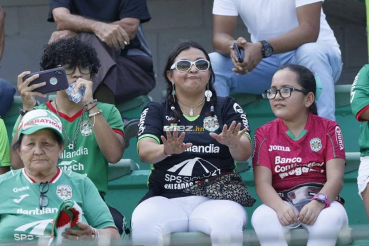 Fotos: Chicas lindas y ambiente familiar en las gradas del Yankel Rosenthal