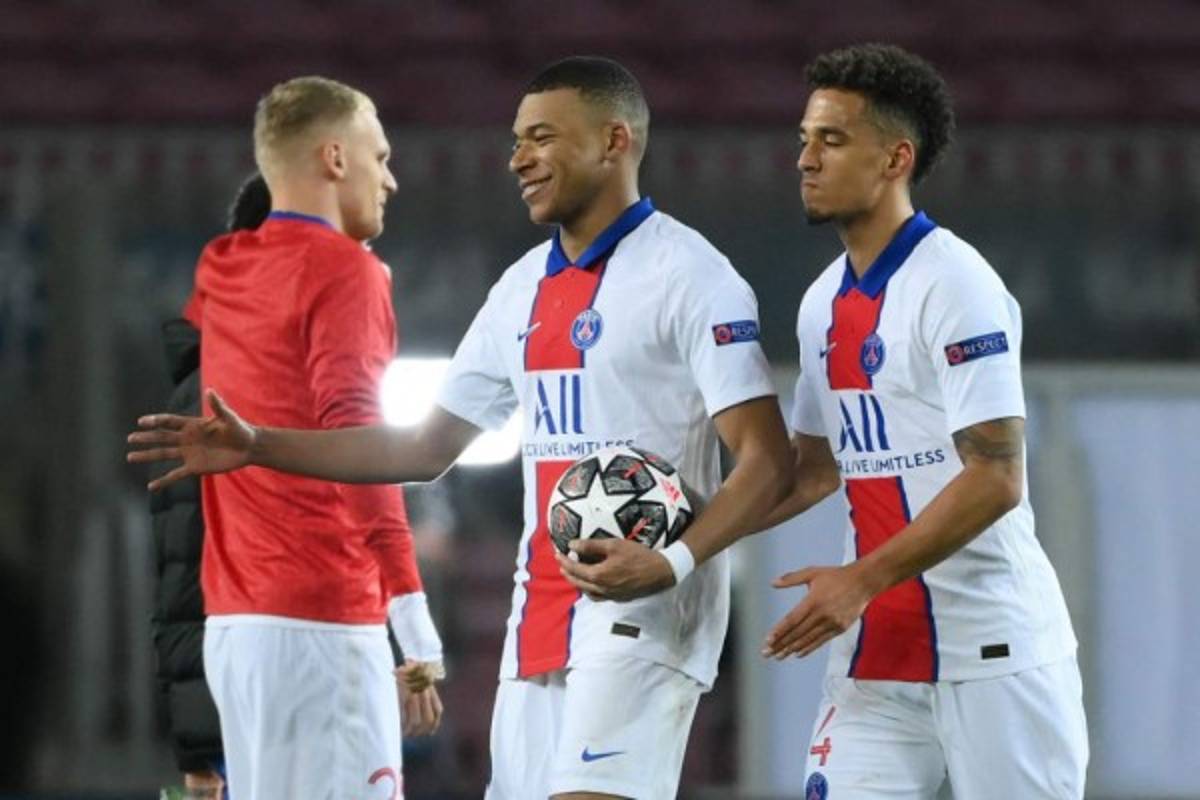 Lo que no se vio: La tristeza de Messi, el crack con el que cambió camisa y la pelea de Piqué