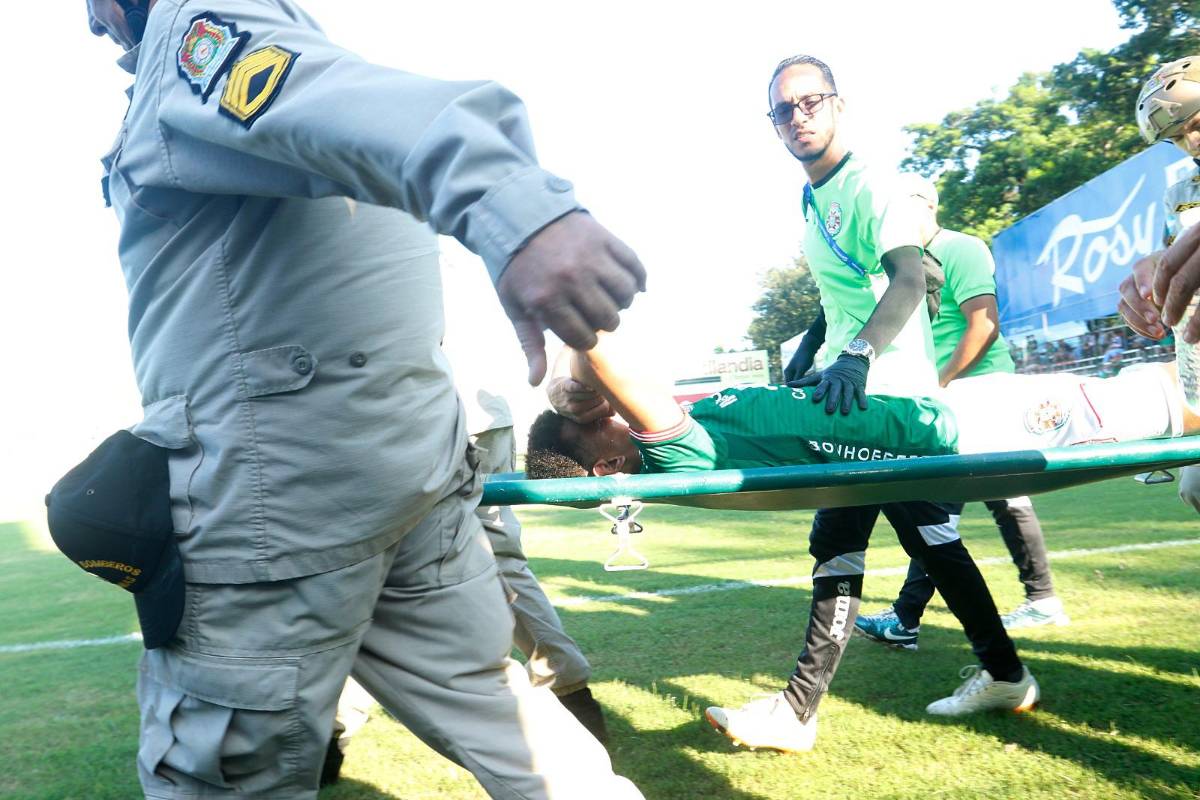 Tristeza del Chelito Martínez, jugador fue enyesado en el camerino y la joya de gol de Machuca en el Marathón-Génesis
