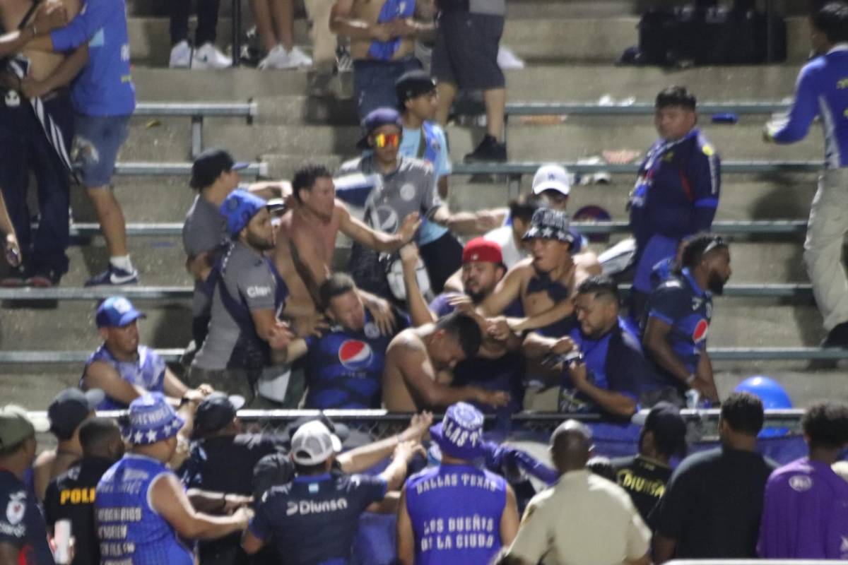 ¡Batalla campal entre aficionados del Motagua en amistoso en USA! La razón de los golpes y la policía intervino