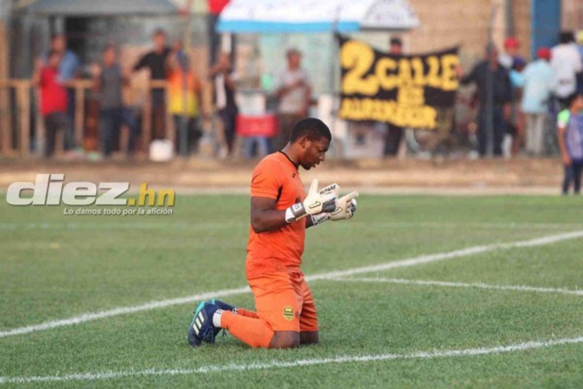 No se vio por TV: Zafarrancho y gas lacrimógeno en Puerto Cortés