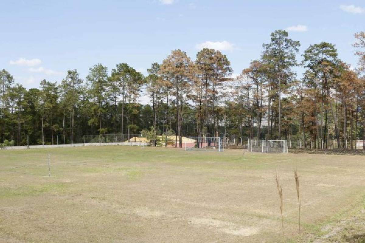 Fenafuth remodela Proyecto Gol en Siguatepeque el cual tendrá dos canchas