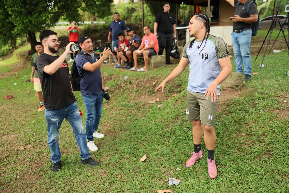 Miles de dólares en lujos: así fue el primer entreno de Davis Flow con el Platense