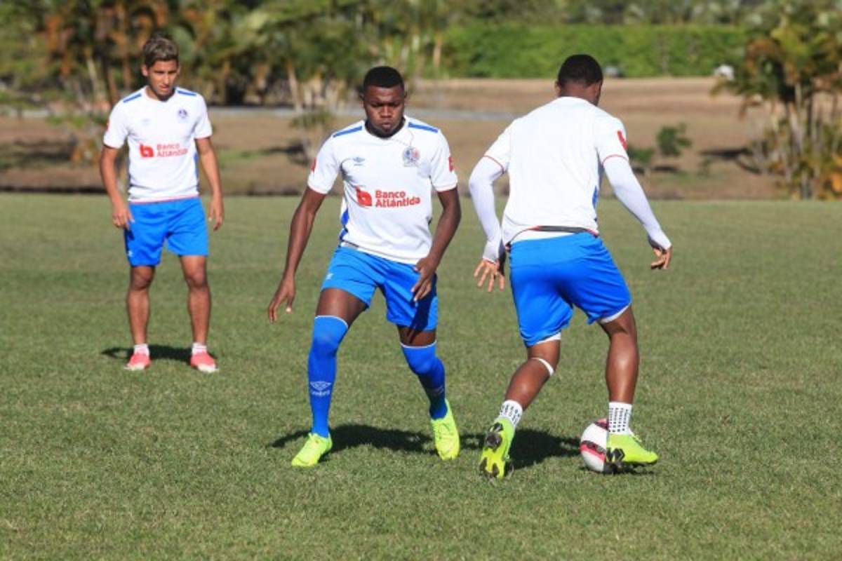 ¡Con los fichajes! El nuevo 11 del Olimpia de Keosseián para pelear por el título