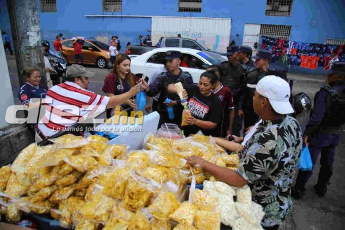 Máxima seguridad para final Motagua-Saprissa y largas filas en las afueras del Nacional