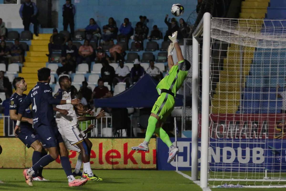 Frustración en Motagua al ser superado por Olimpia en la tabla de posiciones, Primitivo disfrutó volver al Nacional ¿Y la novia de Auzmendi?