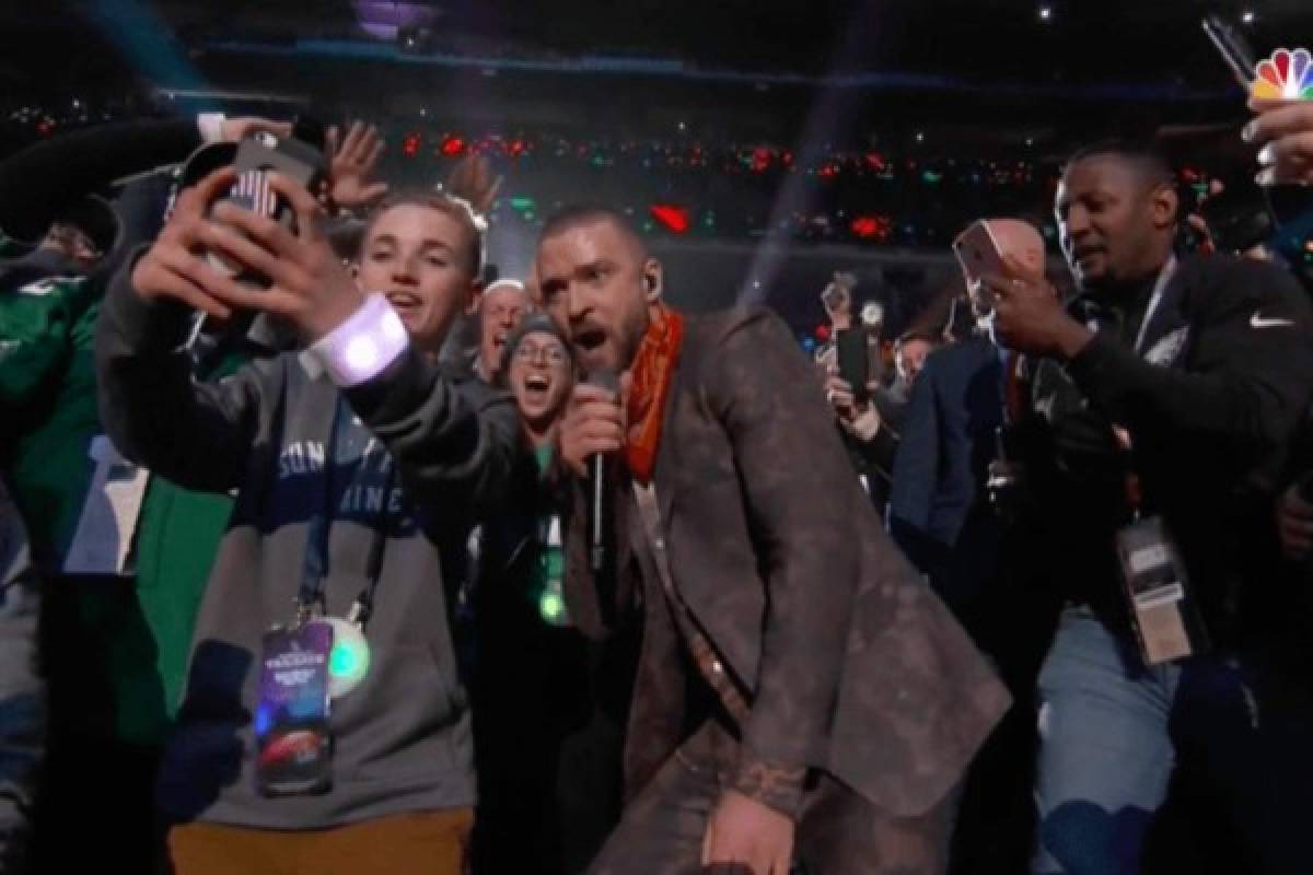Las mejores imágenes del show de Justin Timberlake en el medio tiempo del Super Bowl