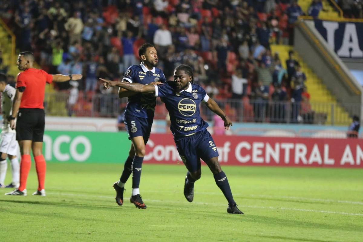 De este club era el jeque,  problema de Cartaginés y la mala noticia de Moya