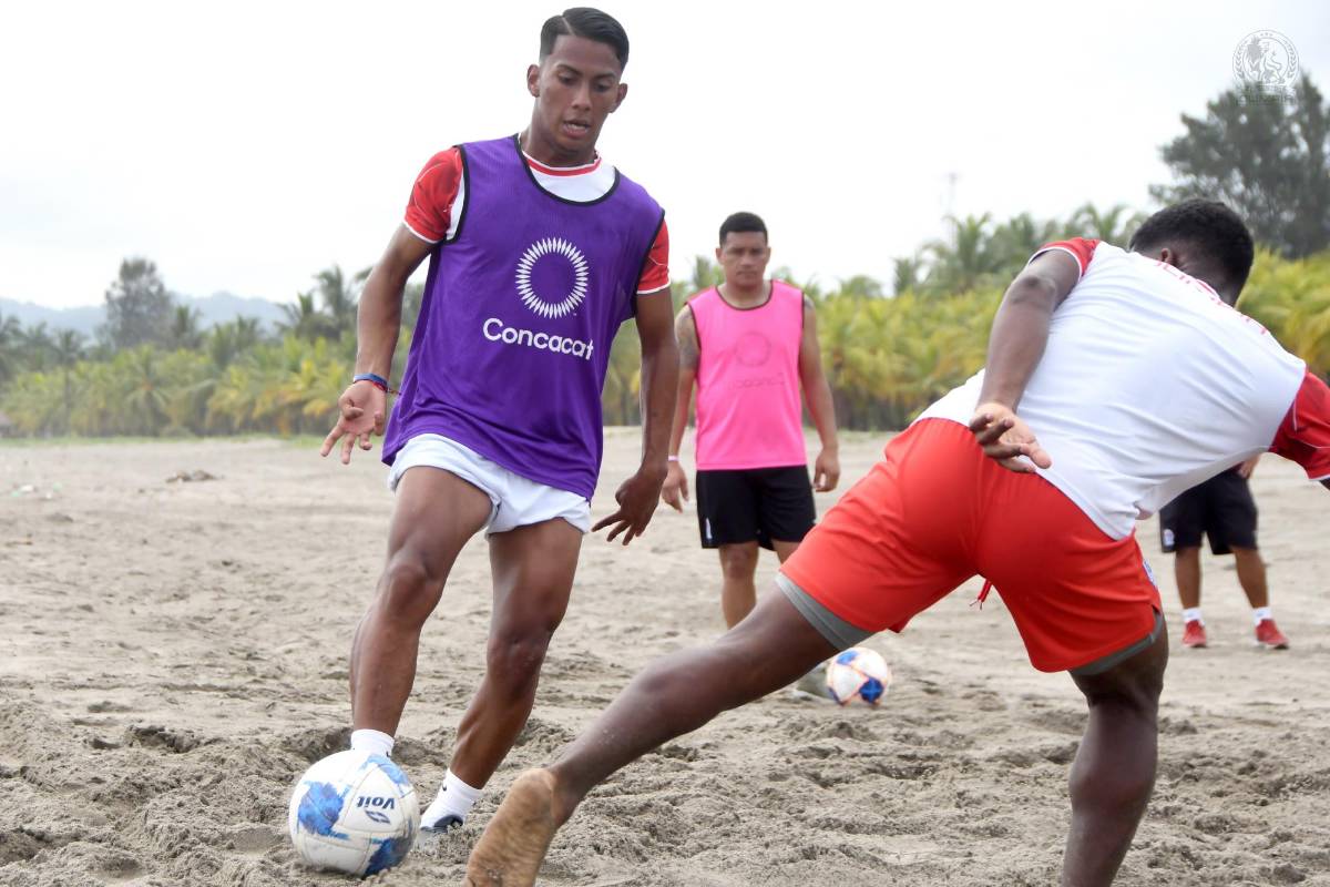 ¡Camino al título! Así prepara su pretemporada el Olimpia de Pedro Troglio en las bellas playas de Tela