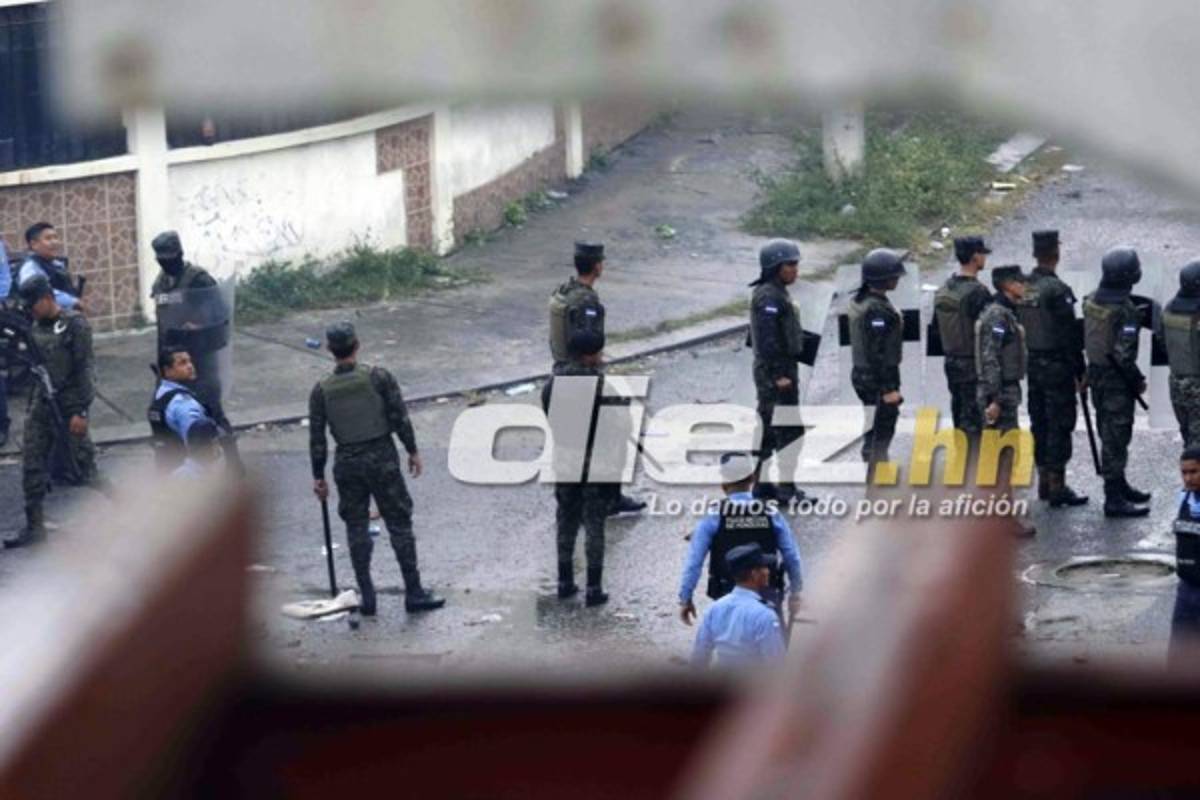 Las imágenes que no viste en TV de incidentes en el Yankel Rosenthal