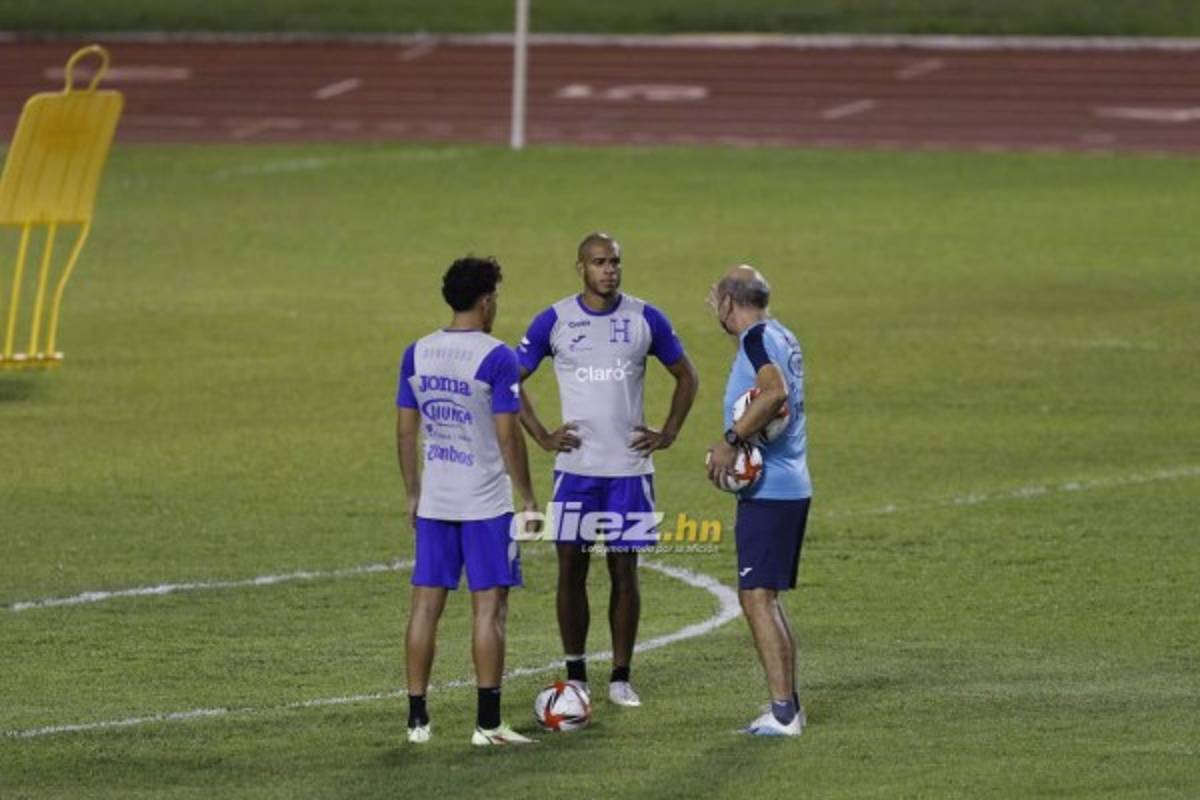 Con cuatro legionarios y los cañoneros del Vida: así fue el primer entrenamiento de Honduras en el Estadio Olímpico