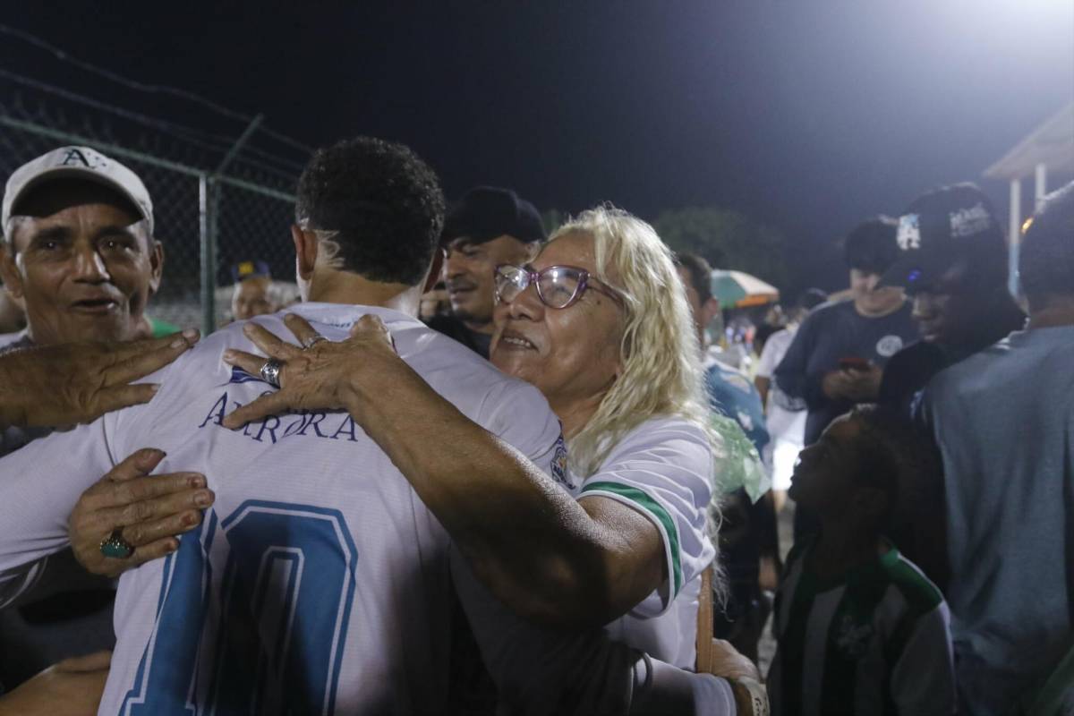 El hermoso gesto de Erick Puerto con su madre, las lágrimas de desahogo en su póker y el récord que hizo en Platense