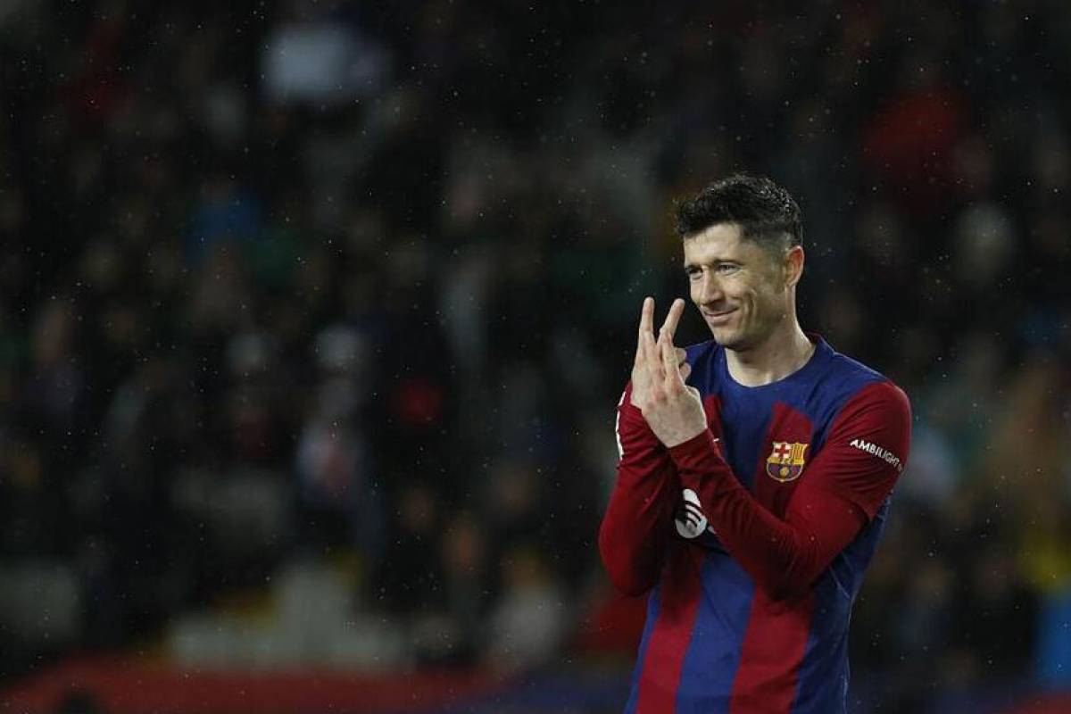 Xavi contra Luis Enrique: El 11 del Barcelona ante el PSG por la ida de los cuartos de final de la Champions
