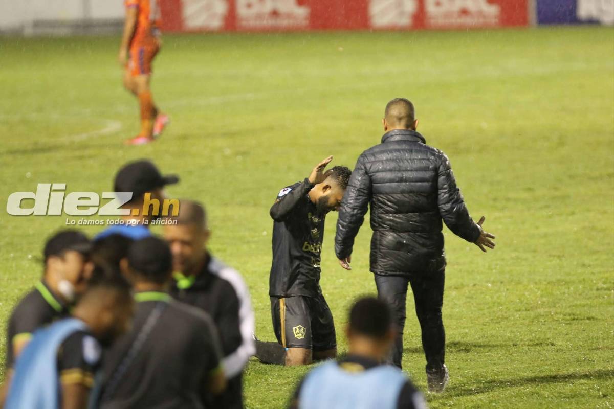 La emotiva imagen de Omar Elvir por el triunfo de Potros, bellas mujeres y lamentable lo que ocurrió otra vez en La Ceiba