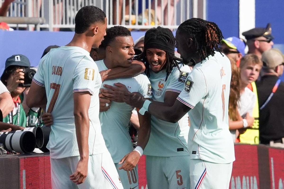 Mbappé enciende las alarmas, la foto que preocupa a Francia y vuelve la polémica