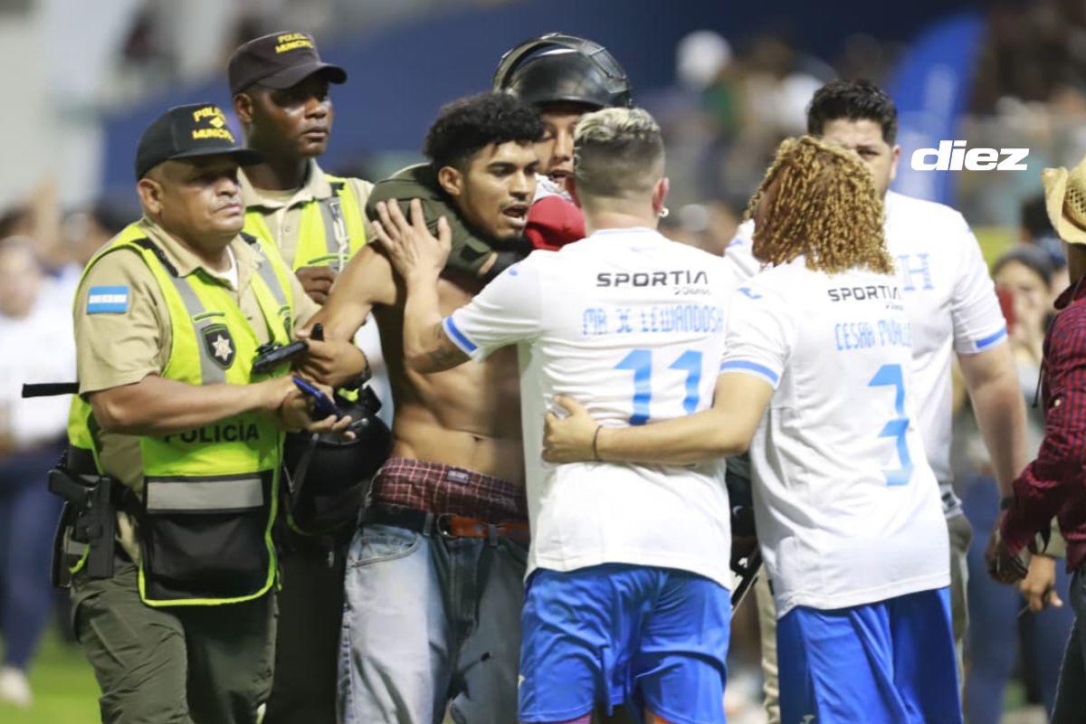 Por este motivo El Salvador amagó con abandonar el partido de tiktokers ante Honduras: Esto no estaba en el plan