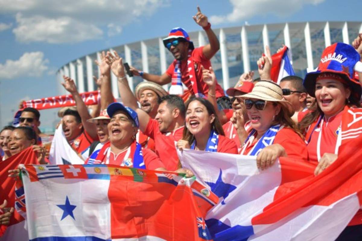 ¡Vaya bellezas! Inglesas y panameñas roban miradas en Rusia