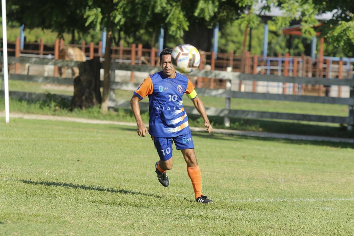 ¿A cuáles recuerdas? 22 exfutbolistas hondureños que juegan en la Liga de Veteranos: seleccionados y multicampeones