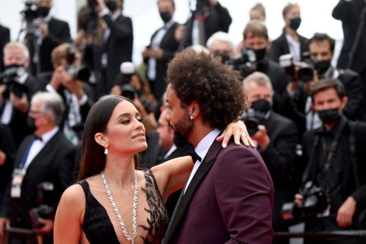 El provocativo vestido de Clarisse Alves, esposa de Marcelo en el Festival de Cannes