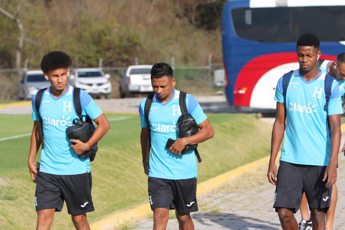 Honduras entrenó pensando en Costa Rica: Con un jugador incorporado de último momento y un “gringo” sorpresa