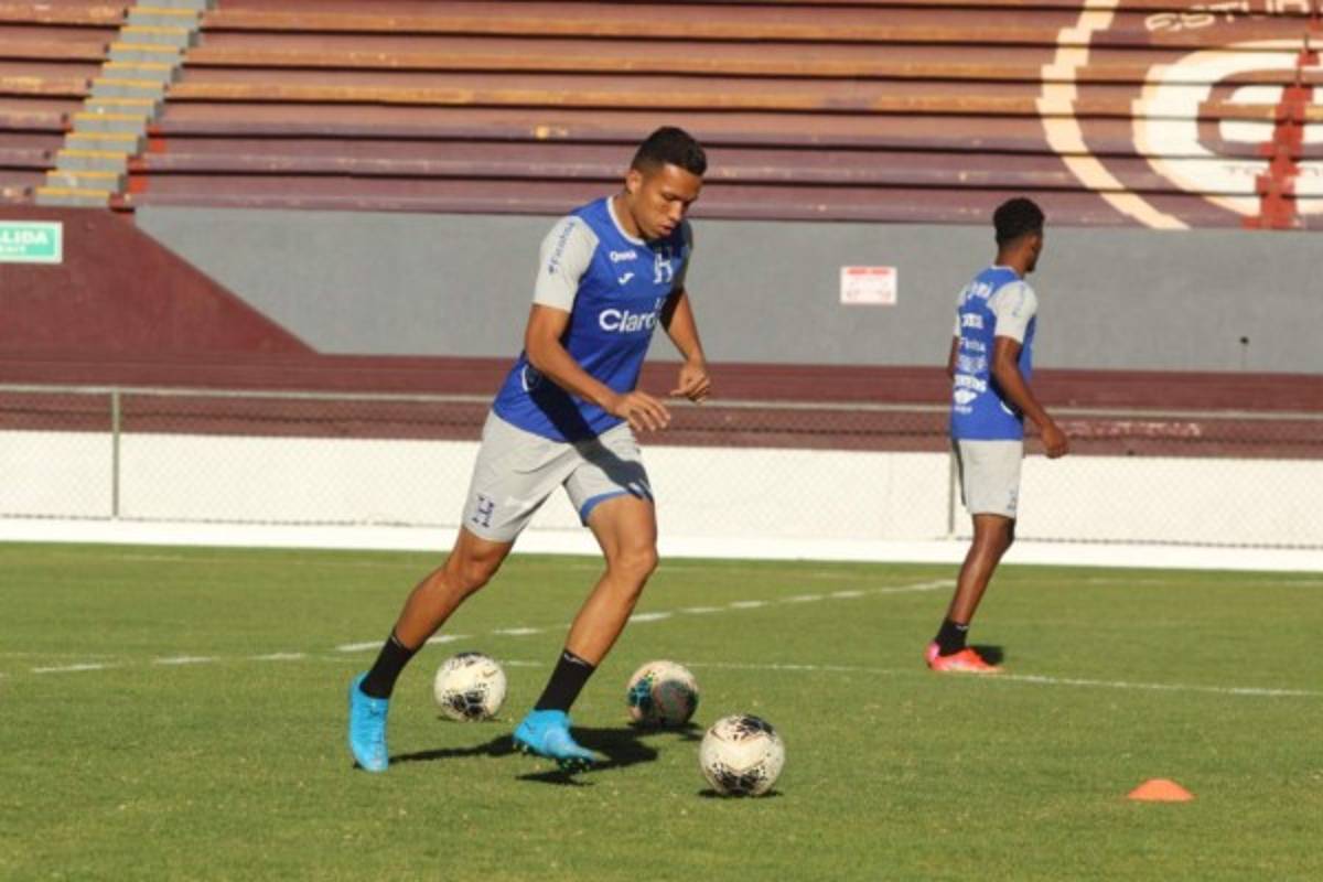 ¡Bromas, risas y un picadito! Así fue el entreno de Honduras previo al decisivo juego ante El Salvador