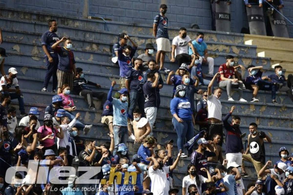Fotos: Así celebró Félix Crisanto su gol con Olimpia, el show de inauguración y el hijo del 'Nene' Obando debutó