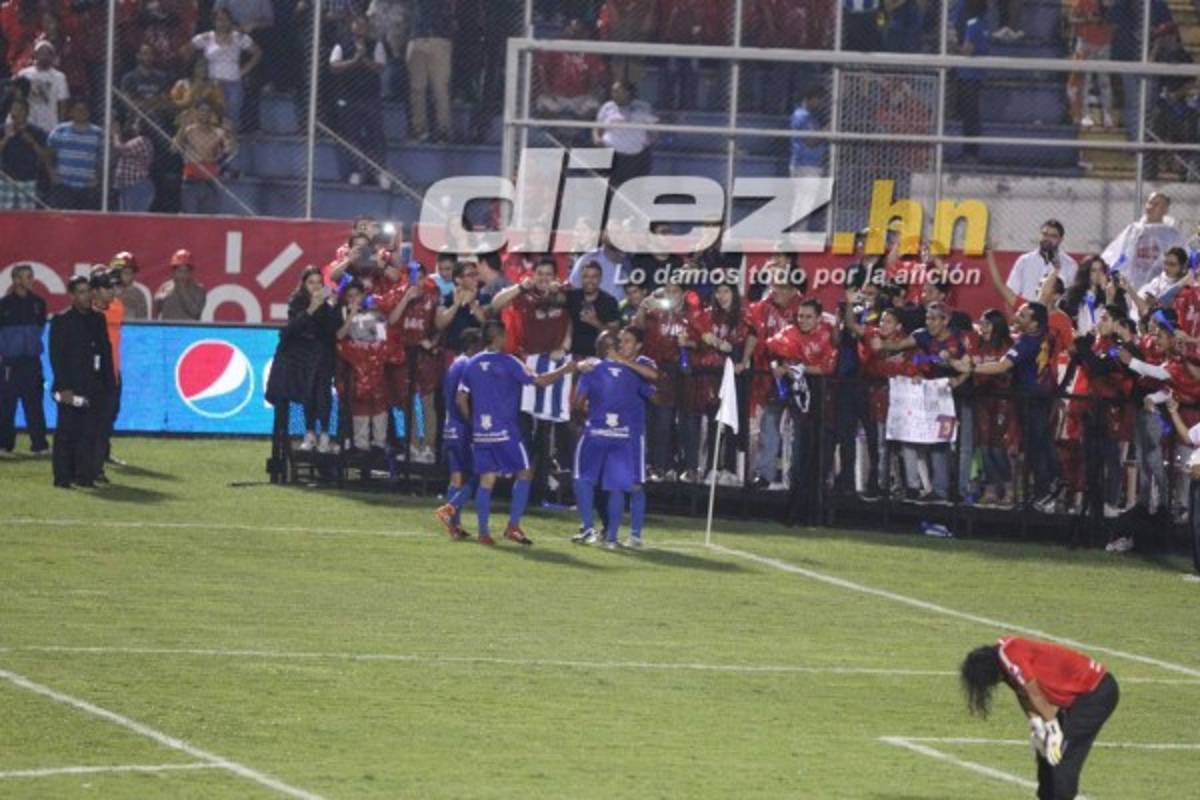 ¡Noche mágica! Las Leyendas del Mundo se robaron el espectáculo en el 'Partido por la Paz'