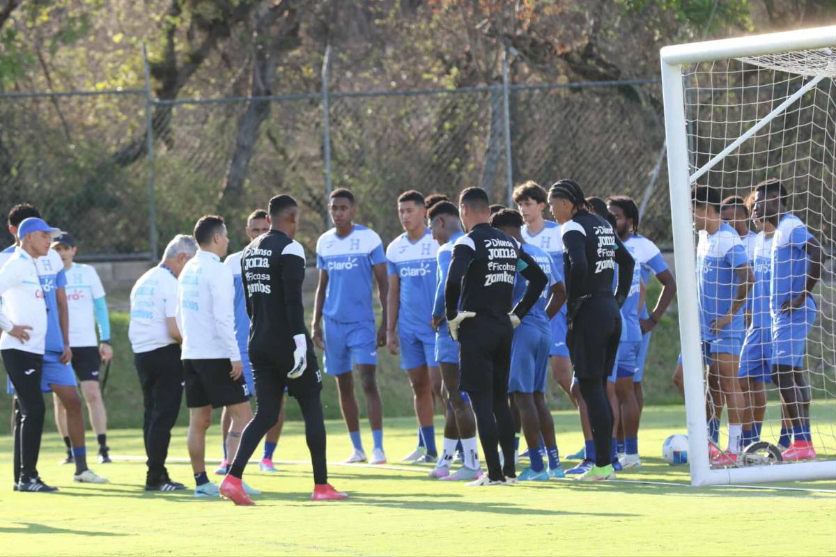 ¡Entreno al máximo! Los alimentos de Palma y Quioto, además la dura lucha que tienen los porteros en la Selección de Honduras