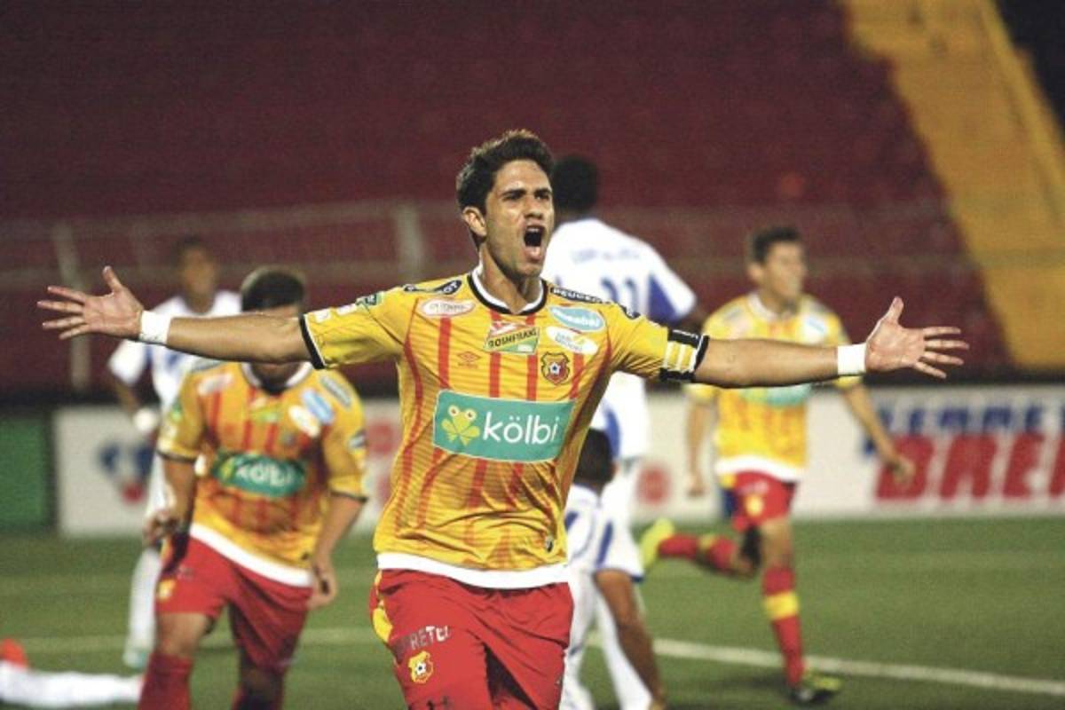 El 11 ideal de la fecha 18 en Costa Rica