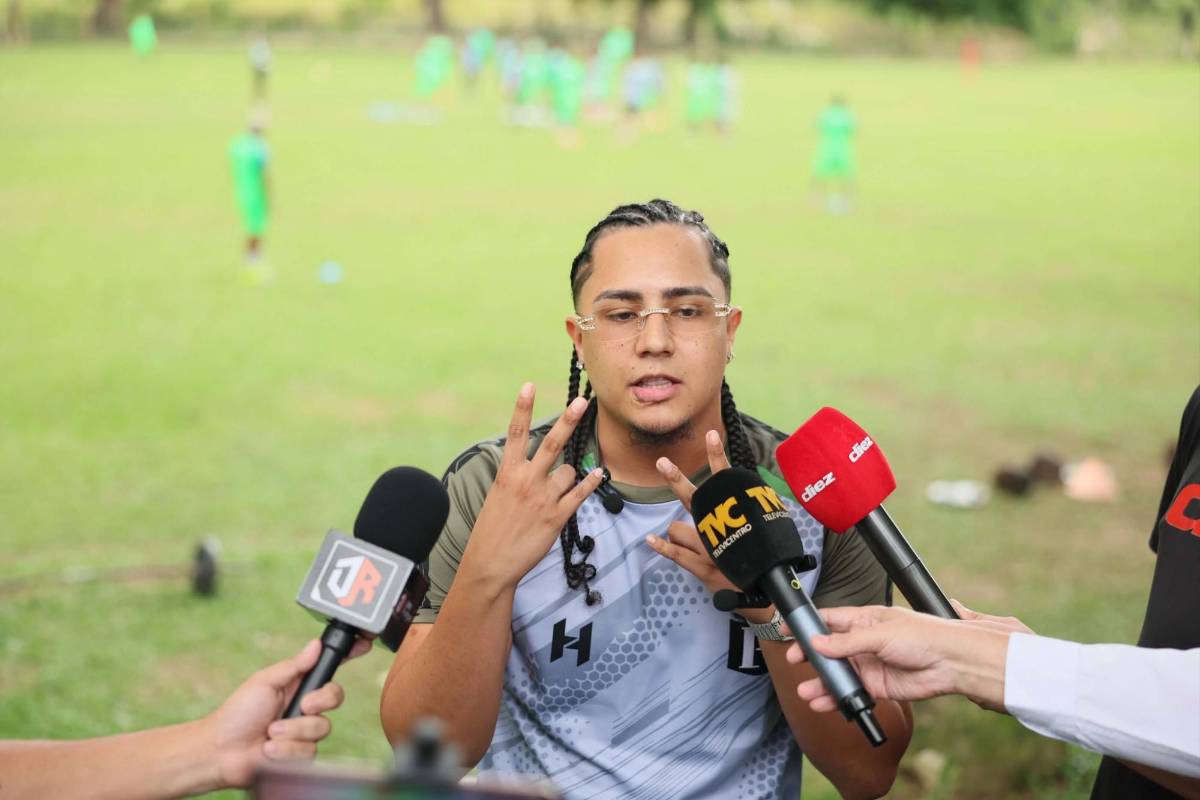 Miles de dólares en lujos: así fue el primer entreno de Davis Flow con el Platense