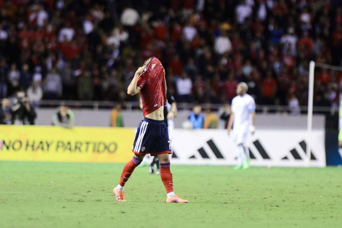 Tras fracasar con Honduras para ir al Mundial 2026, varios jugadores anuncian su retiro oficial de la 'H': Es mi último...