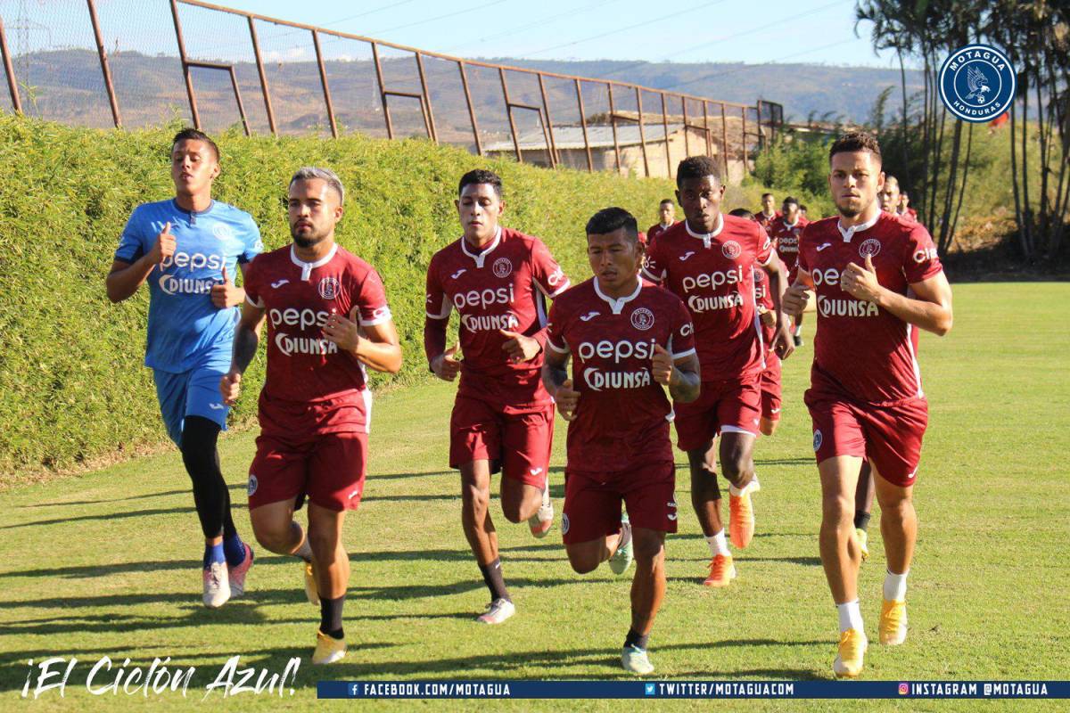 Jugadores sin renovar llegan a la práctica, la gran novedad y el extravagante ‘look’: Así fue el primer entrenamiento de Motagua en 2022