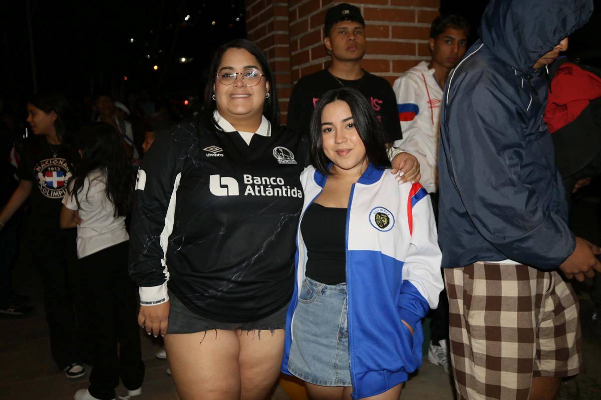 ¡Épico banderazo! Afición del Olimpia pide la 40 antes de la gran final contra Marathón