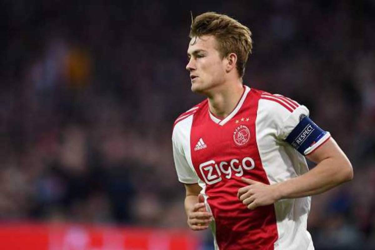 Revolución: Acuerdo por De Ligt, anuncio del PSG-Neymar y hondureños agitan el mercado