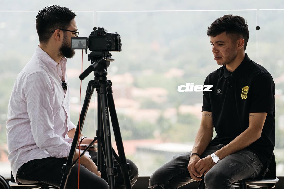 Roberto Osorto tiene entre sus grandes objetivos recibir un llamada en la Bicolor para disputar el Mundial 2026. (Foto Mauricio Ayala)