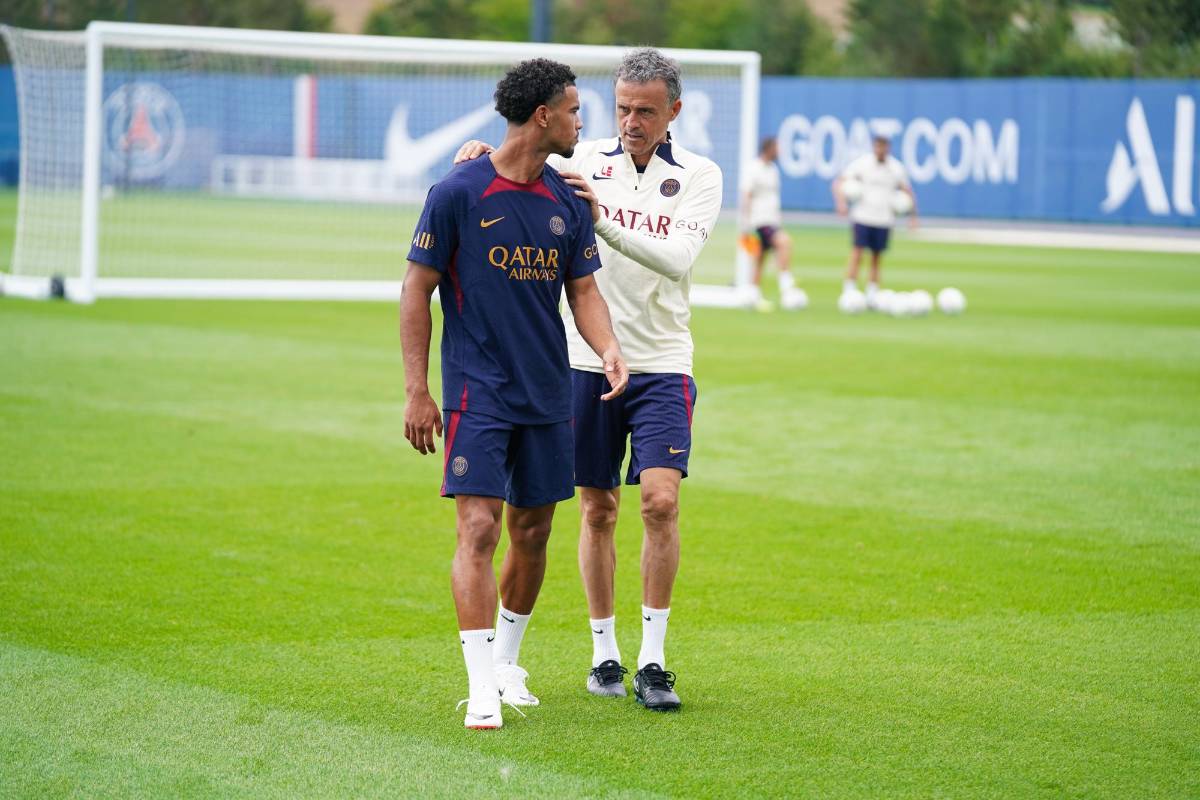 Así fue el regreso de Mbappé a los entrenamientos de PSG: ‘nuevo’ amigo, Keylor Navas con baile inesperado y daga a Real Madrid