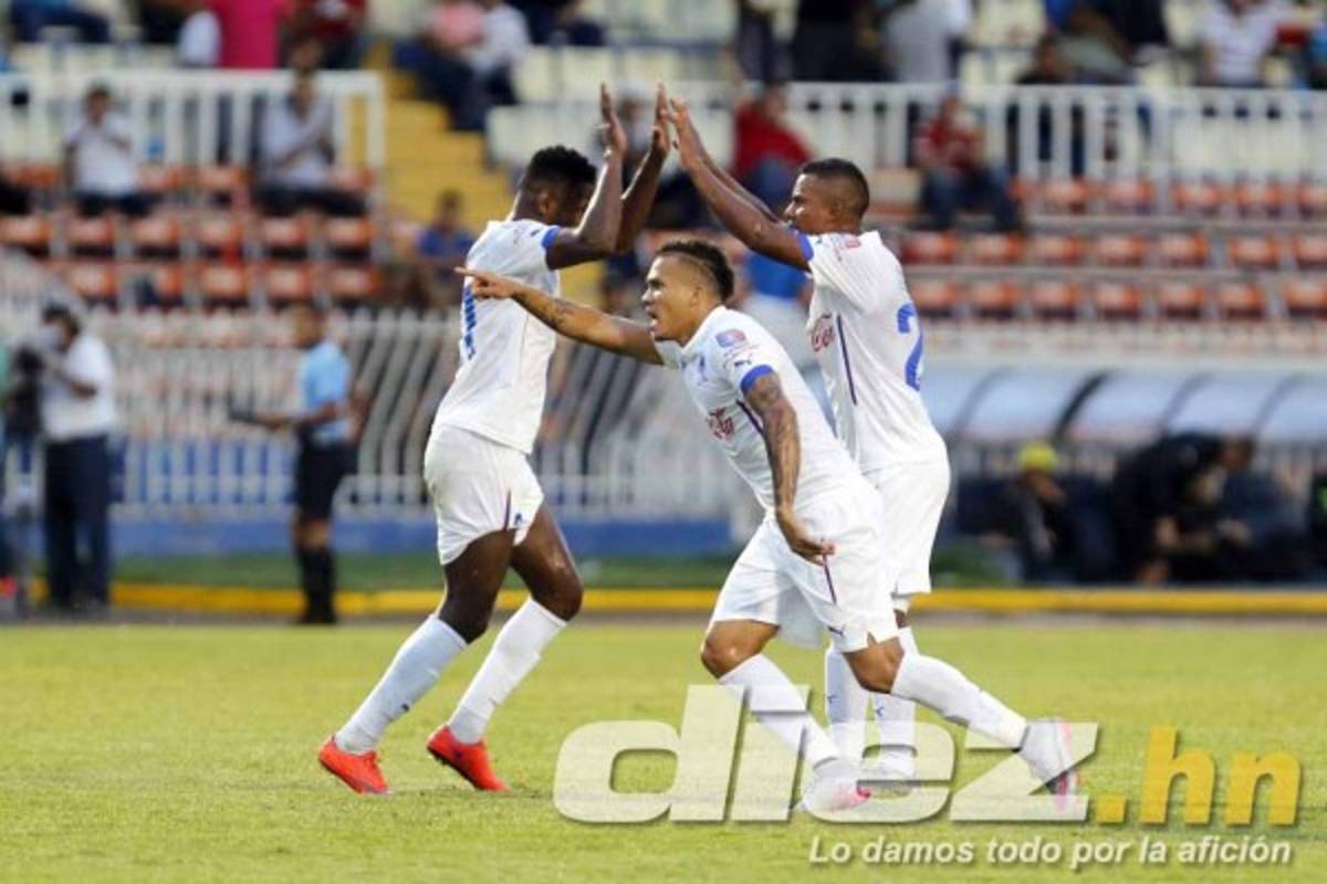 Ante poco público se jugó en Tegucigalpa el clásico moderno entre Olimpia y Real España