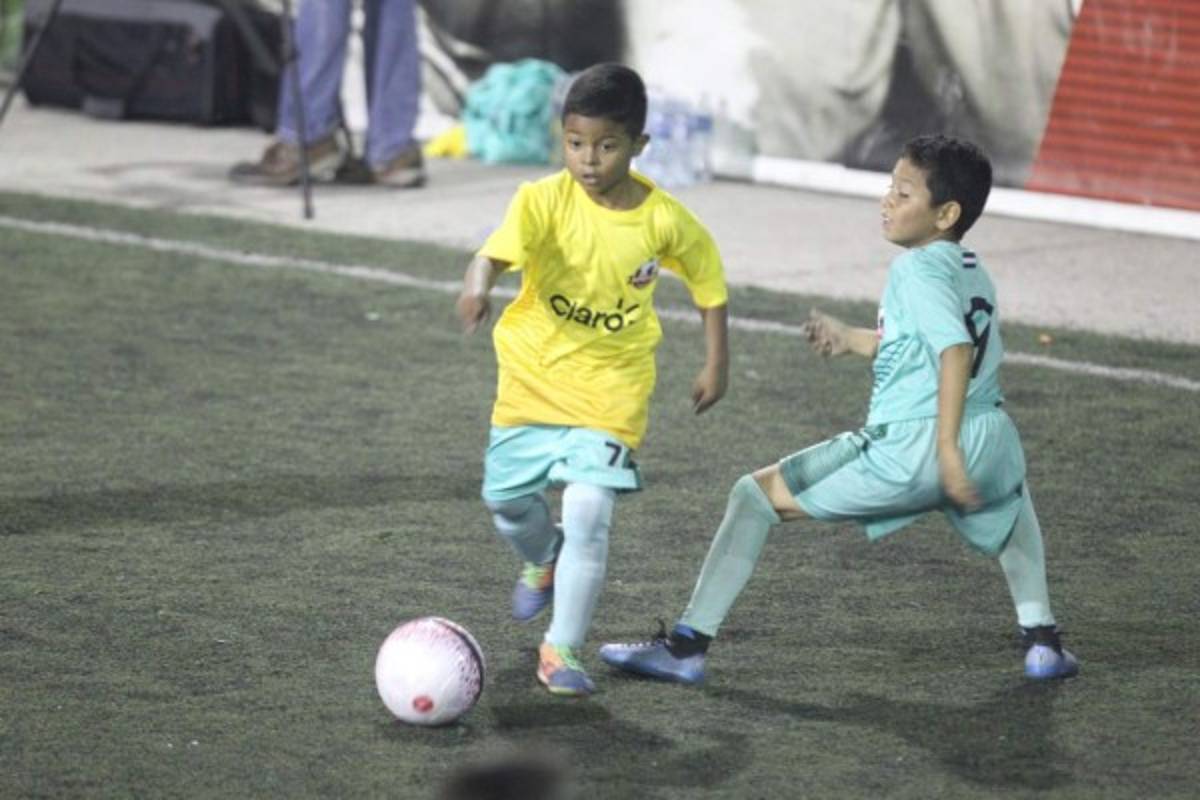 Ambientazo y mucha belleza: Claro inaugura uno de los torneos más esperados en Honduras