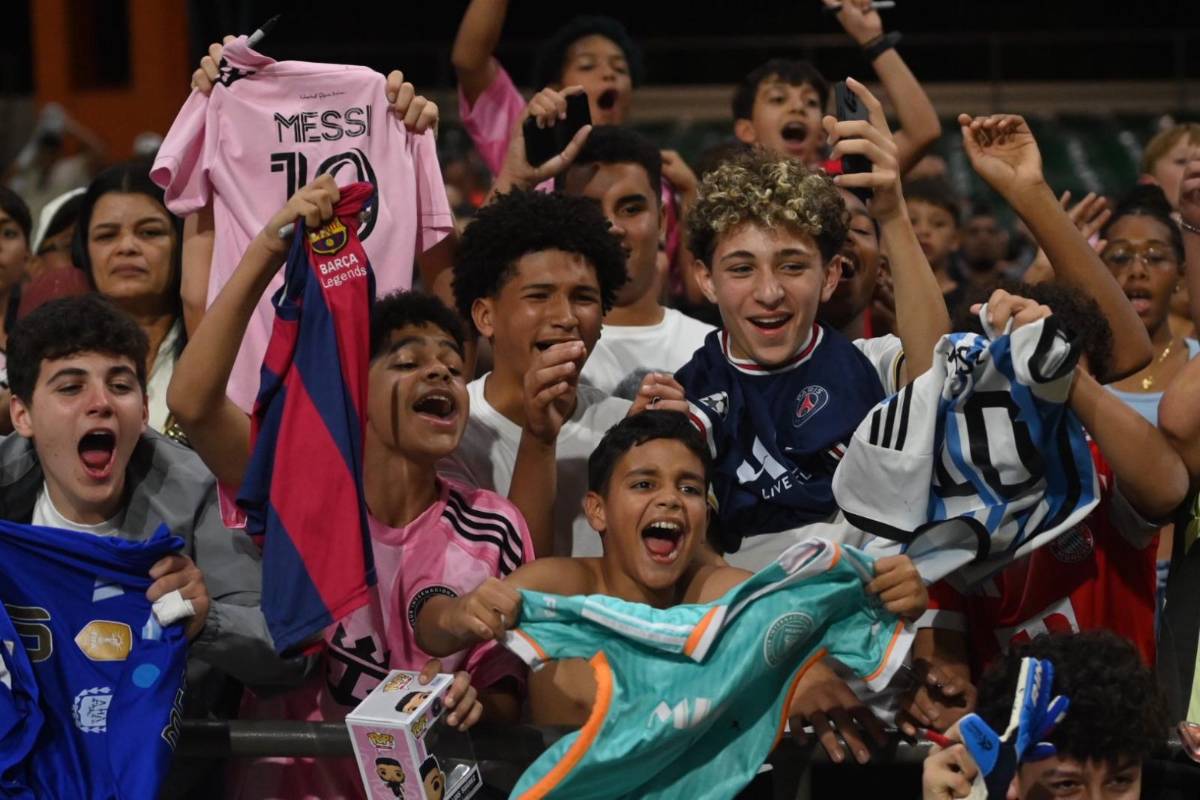 Messi conquista la ciudad de Bad Bunny en Puerto Rico: esta es la locura que ha desatado el '10' de Inter Miami en la isla