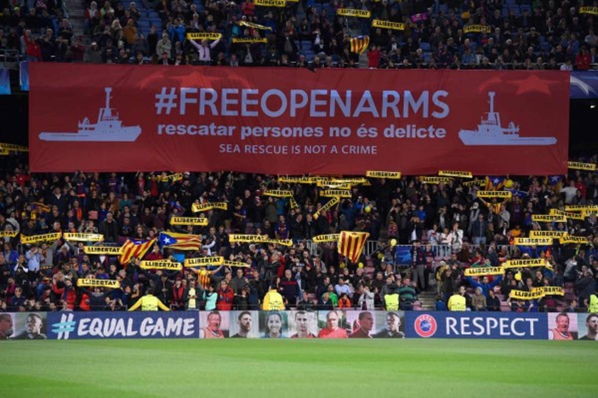 Lo que no se vio: El galardón a Messi y los pichingos del Barça en el Camp Nou