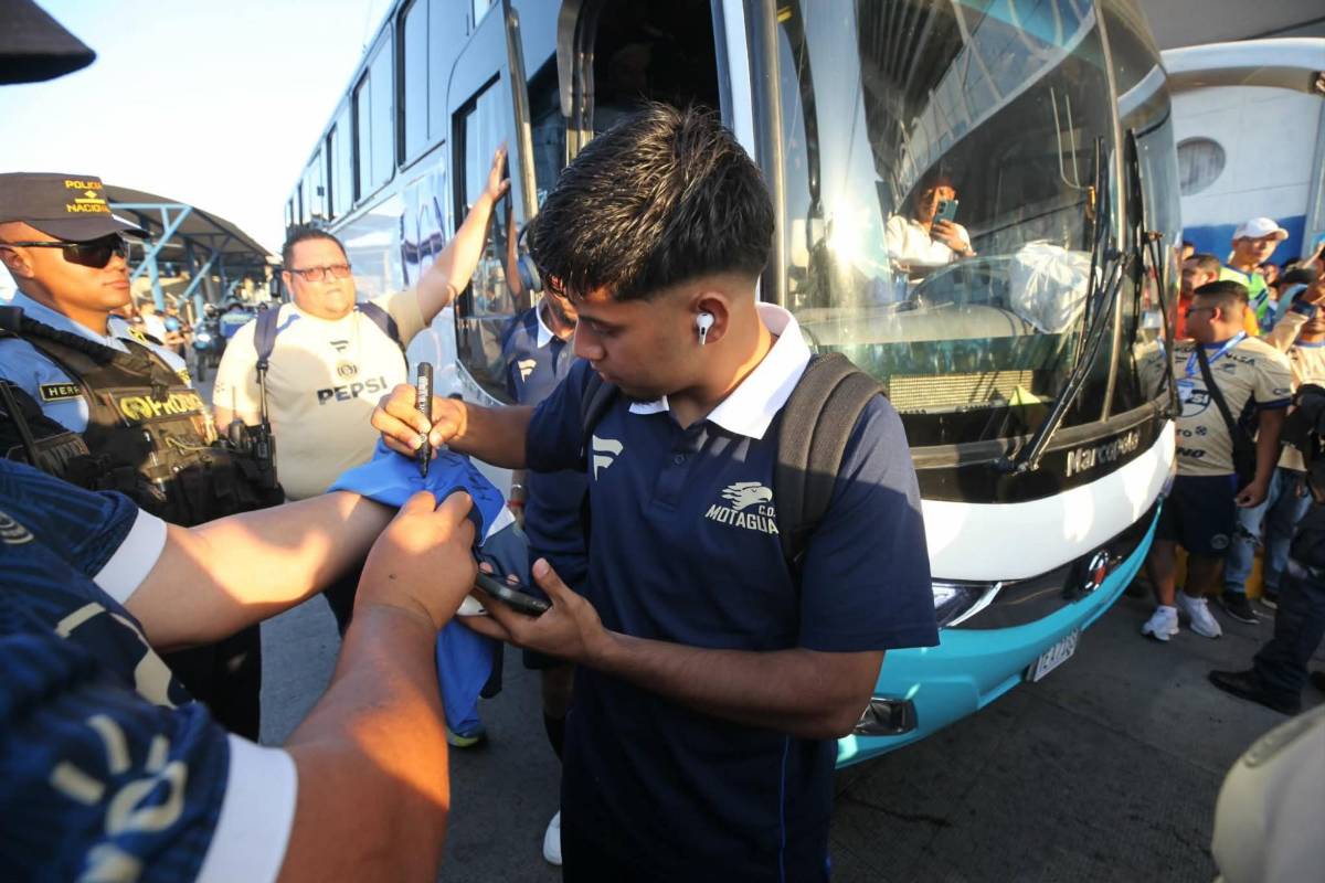 Motagua festeja con remontada, bellas chicas y así llegó Emilio  con Virgnia