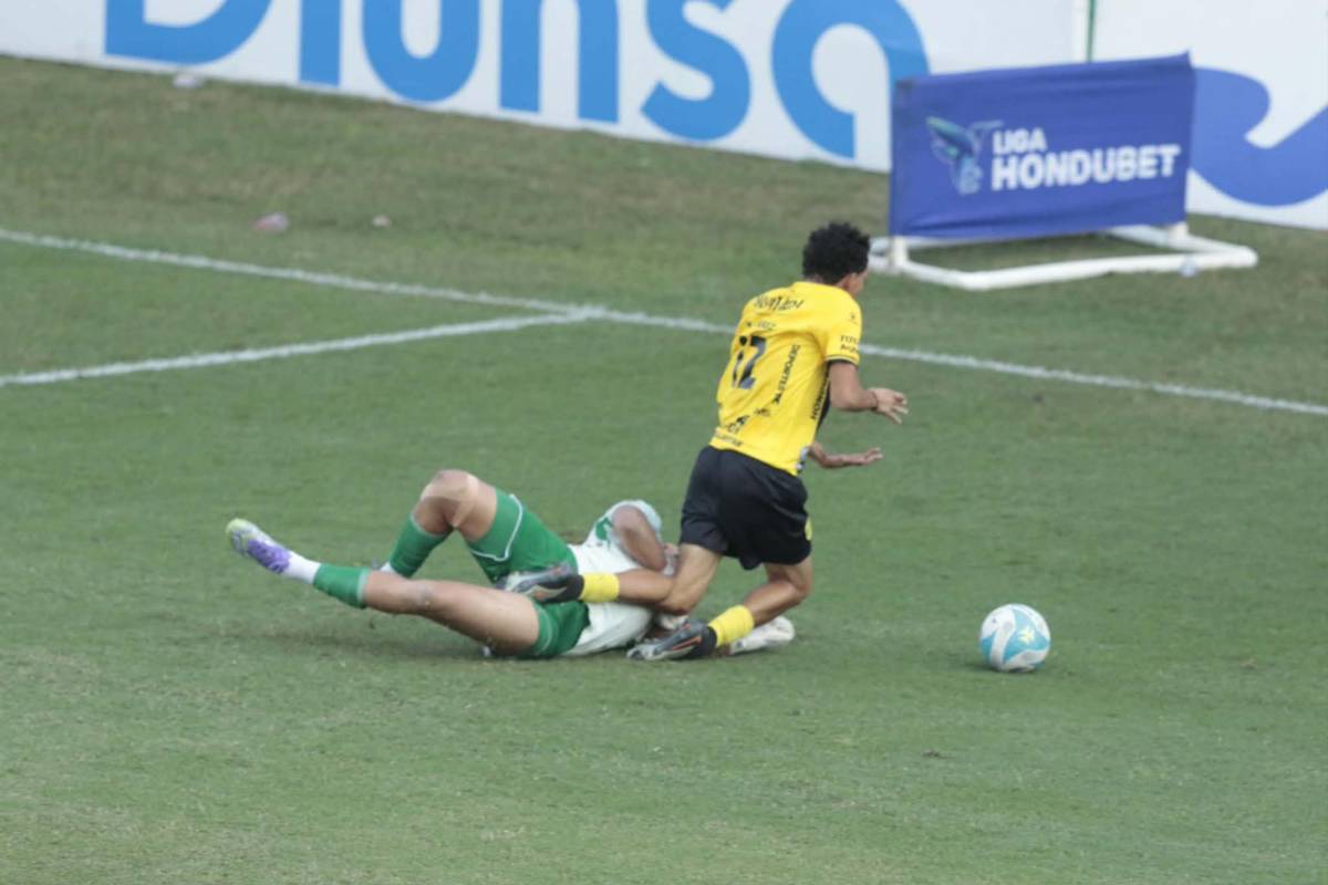 El doble error que afectó a Marathón, el penal que le dieron al Real España y Lavallén explota contra el árbitro