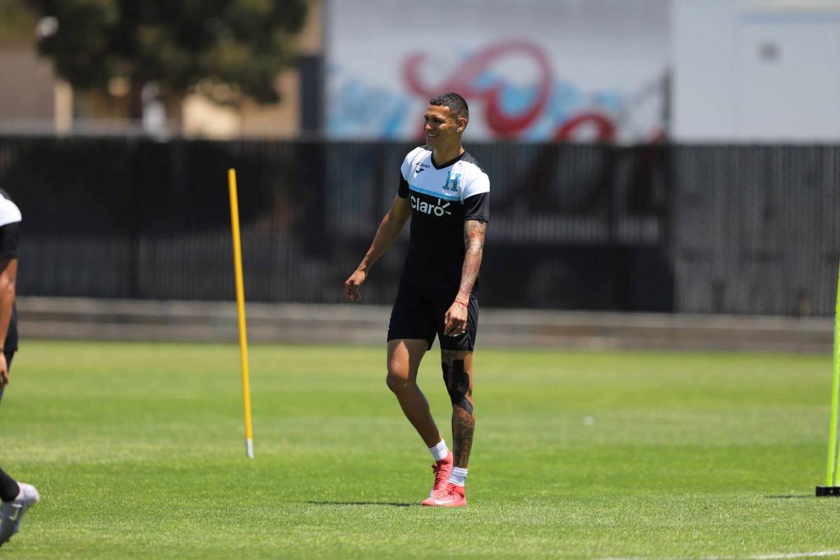 México generó problema, futbolista al estilo personaje de Marvel y excelente ambiente en el entreno de la Selección de Honduras