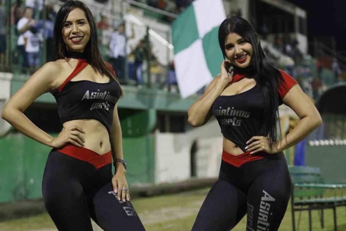 NO SE VIO: Las magia de Rambo, las bellas chicas y la fiesta en Cortés