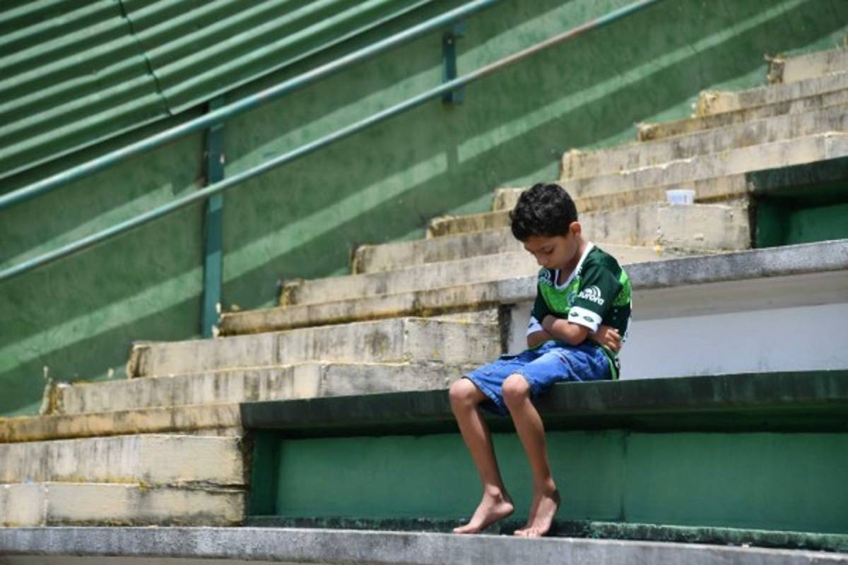 Las 24 imágenes más desgarradoras de la tragedia del Chapecoense