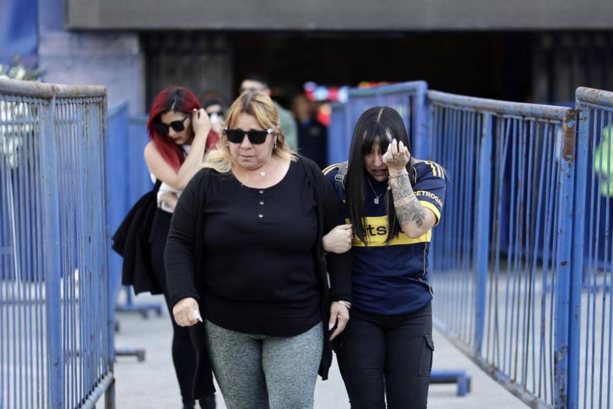 Boca Juniors abrió 'La Bombonera' para despedir a Russo: el dolor de los aficionados y el gesto de River Plate